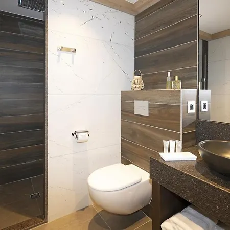 Mgm & Residences - Alpen Aparthotel 5*